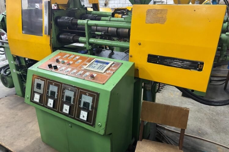 CLP para Injetoras Semeraro: Retrofit e Automação da Máquina